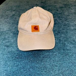 Carhartt hat